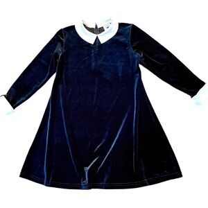 HARTSTRINGS, GIRLS, LONG SLEEVE BLACK VELVET DRESS. IN NEW CONDITION. NOSIZE.